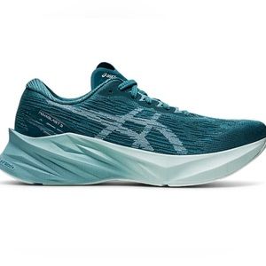 ASICS WOMENS NOVABLAST 3